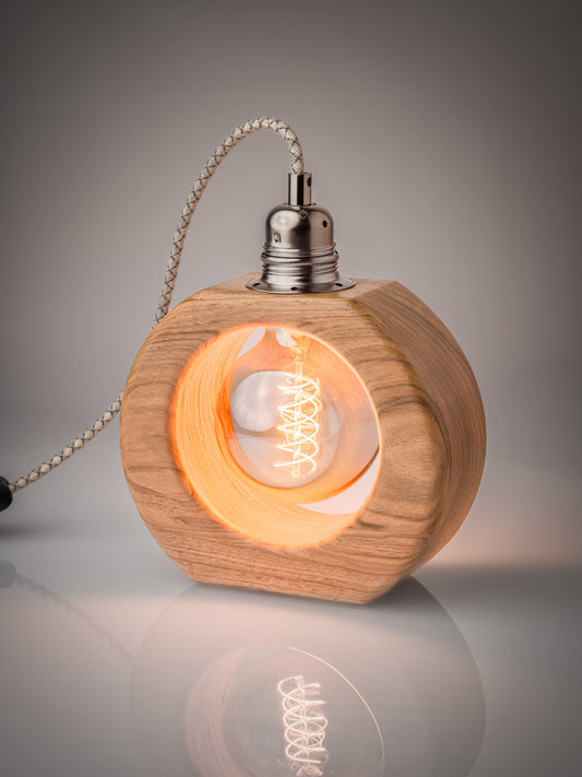 Lampe à poser artisanale en noyer massif - Modèle Nino