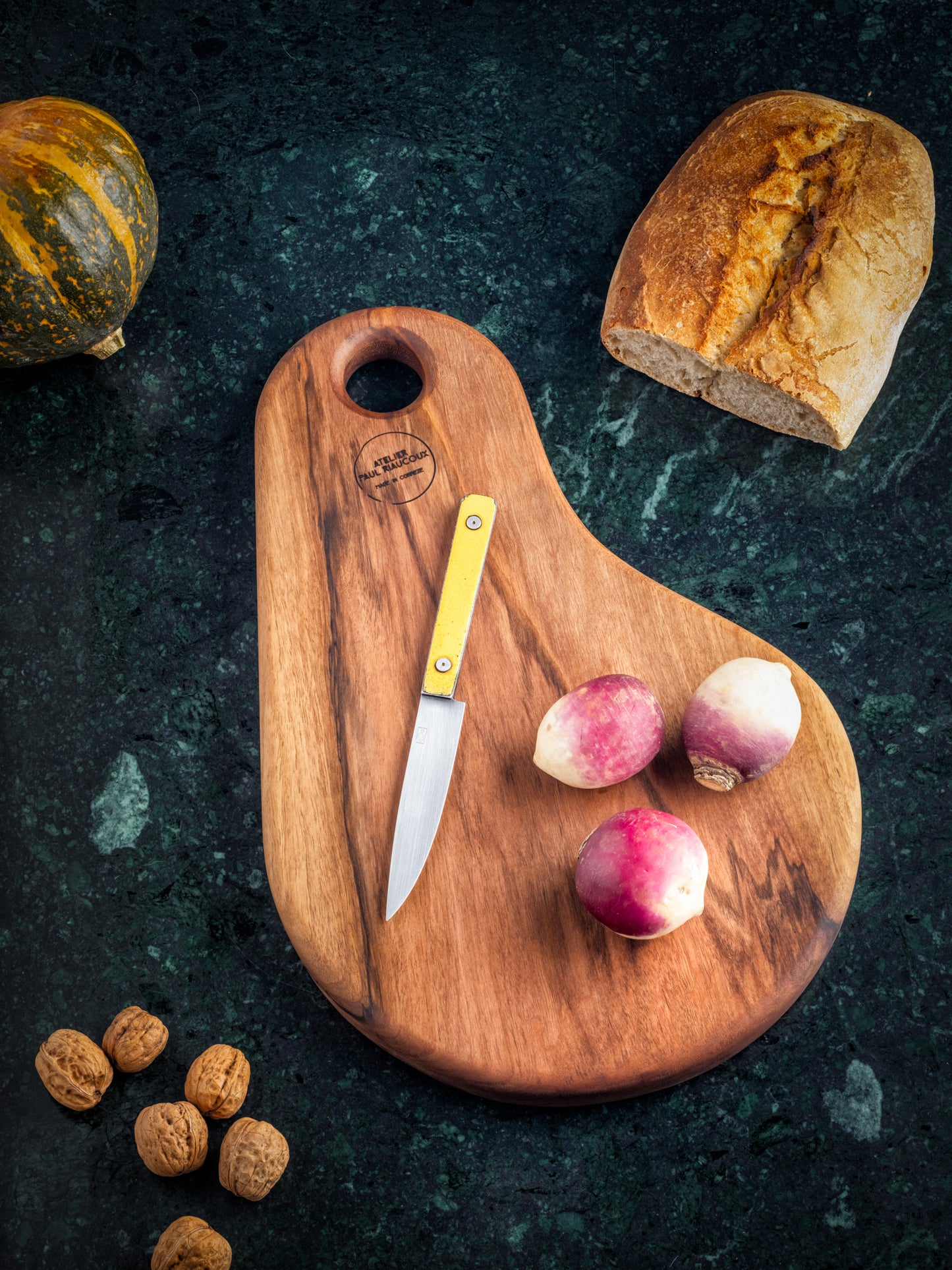 Planche à découper artisanale en noyer massif - #3