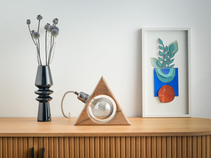 Lampe à poser artisanale en noyer massif - Modèle Barnabé