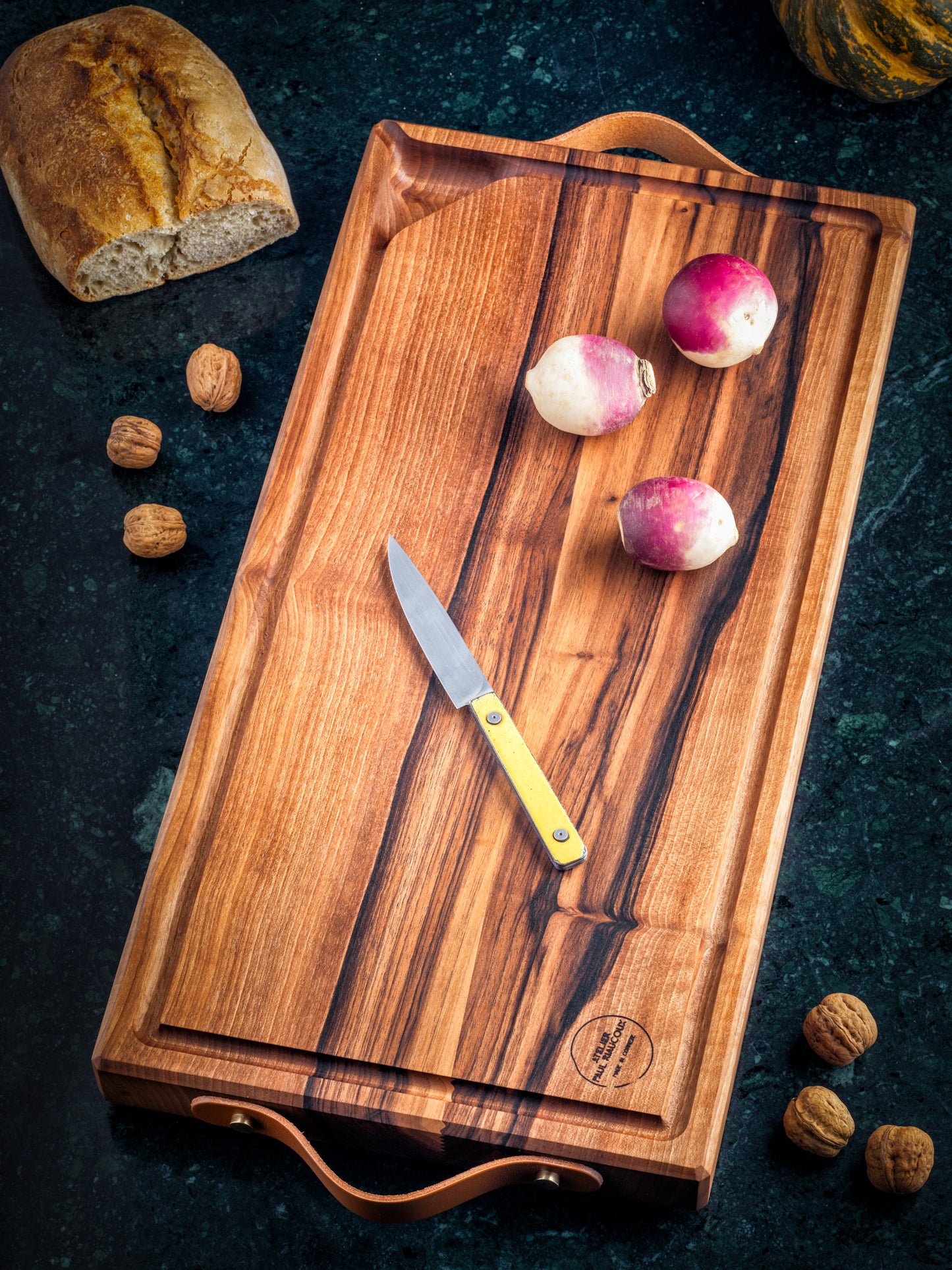 Planche d'exception façon billot en noyer massif - Taille XL